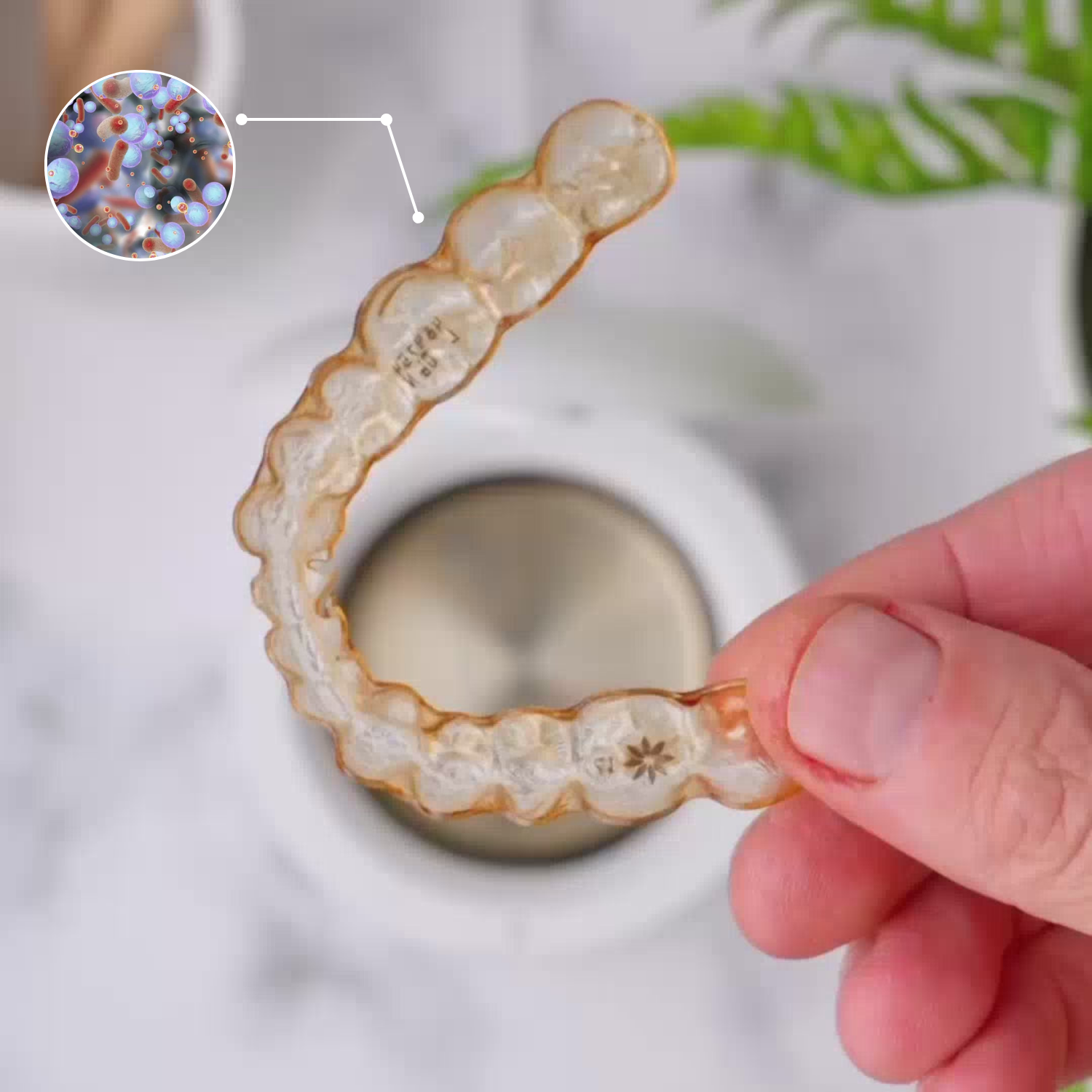 PodSmile™- Ultrasonic Retainer Cleaner with UV lights